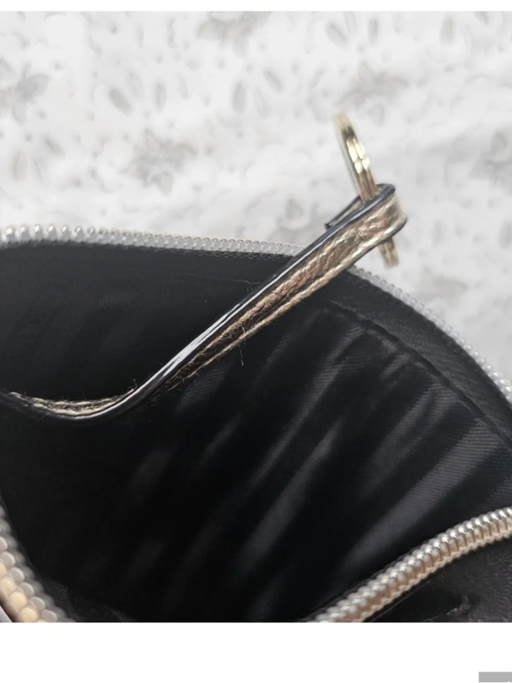 Victoria's Secret Black Card Wallet with Gold Accent studs and Keychain NWOT - Picture 4 of 6